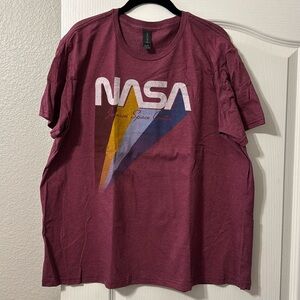 Women’s 2X NASA tshirt